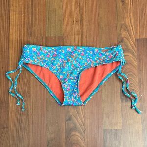 O’Neill Floral Blue and Orange Low Rise Bikini Bottoms